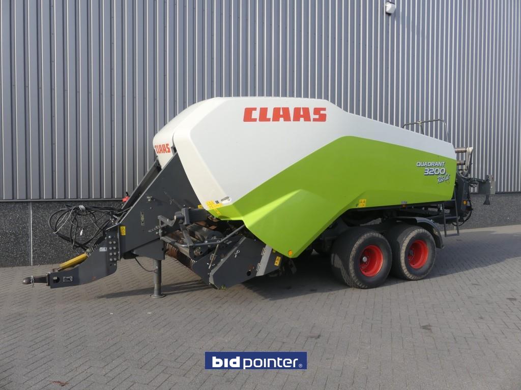 Claas Quadrant 3200